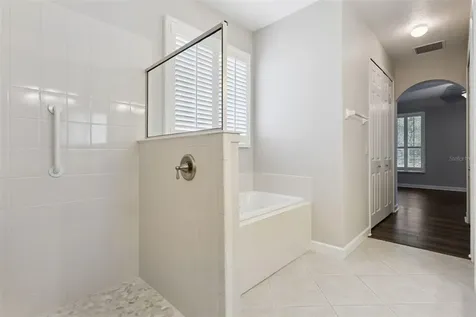 8270 Bridgeport Bay Circle Mount Dora FL 32757
