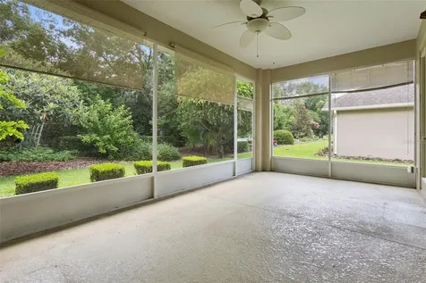 8270 Bridgeport Bay Circle Mount Dora FL 32757