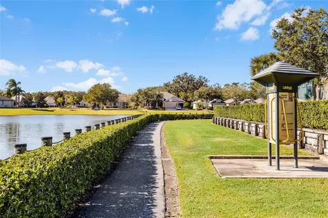8270 Bridgeport Bay Circle Mount Dora FL 32757