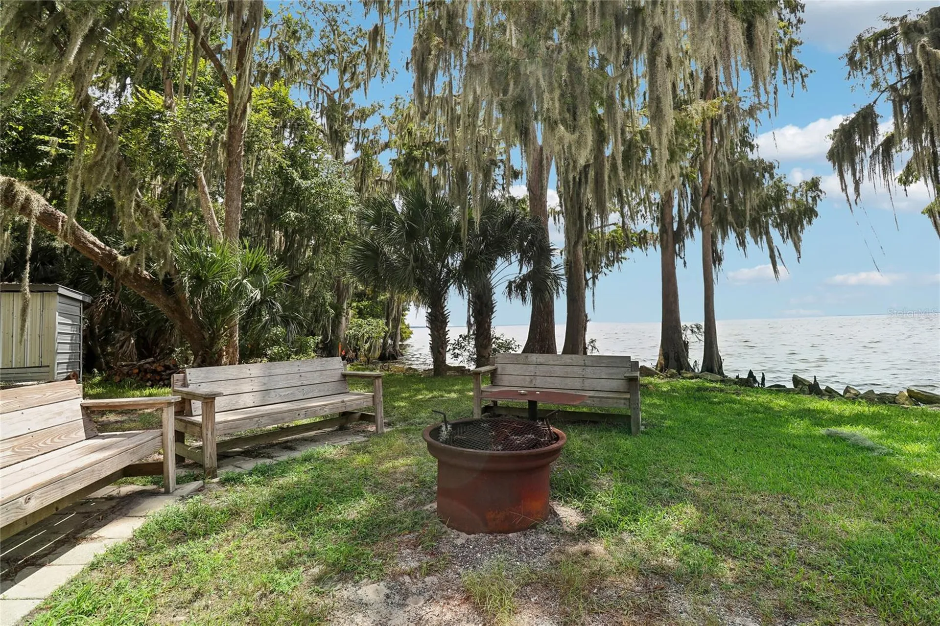 225 Gardenia Avenue Georgetown FL 32139