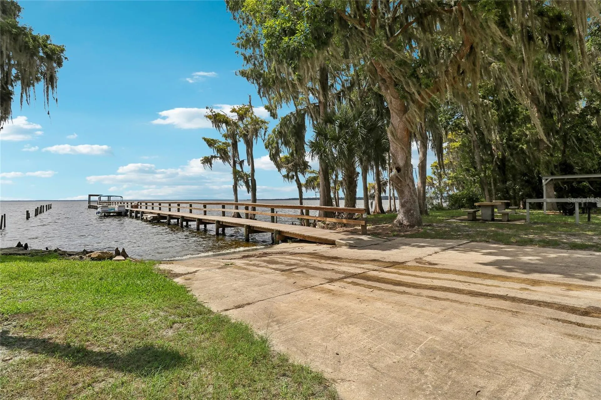 225 Gardenia Avenue Georgetown FL 32139