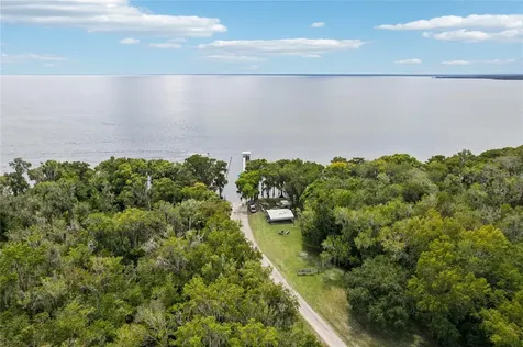 225 Gardenia Avenue Georgetown FL 32139