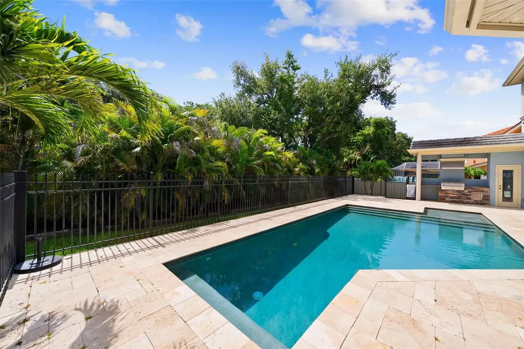 2689 Waters Edge Court Dunedin FL 34698