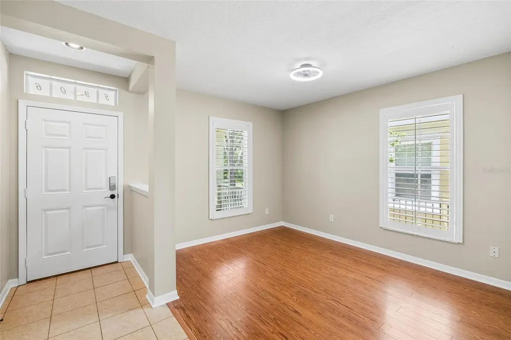 5906 Beaconpark Street Lithia FL 33547
