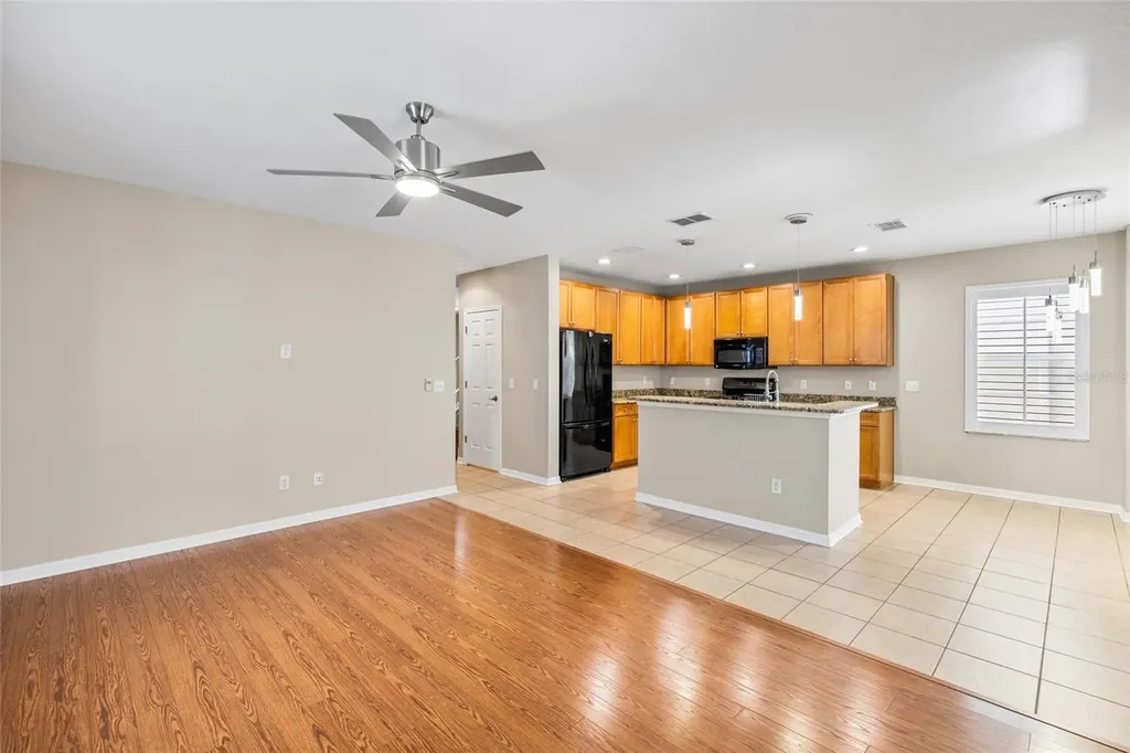 5906 Beaconpark Street Lithia FL 33547