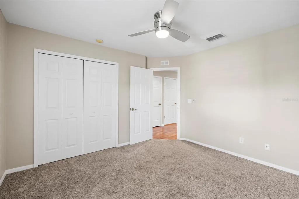 5906 Beaconpark Street Lithia FL 33547