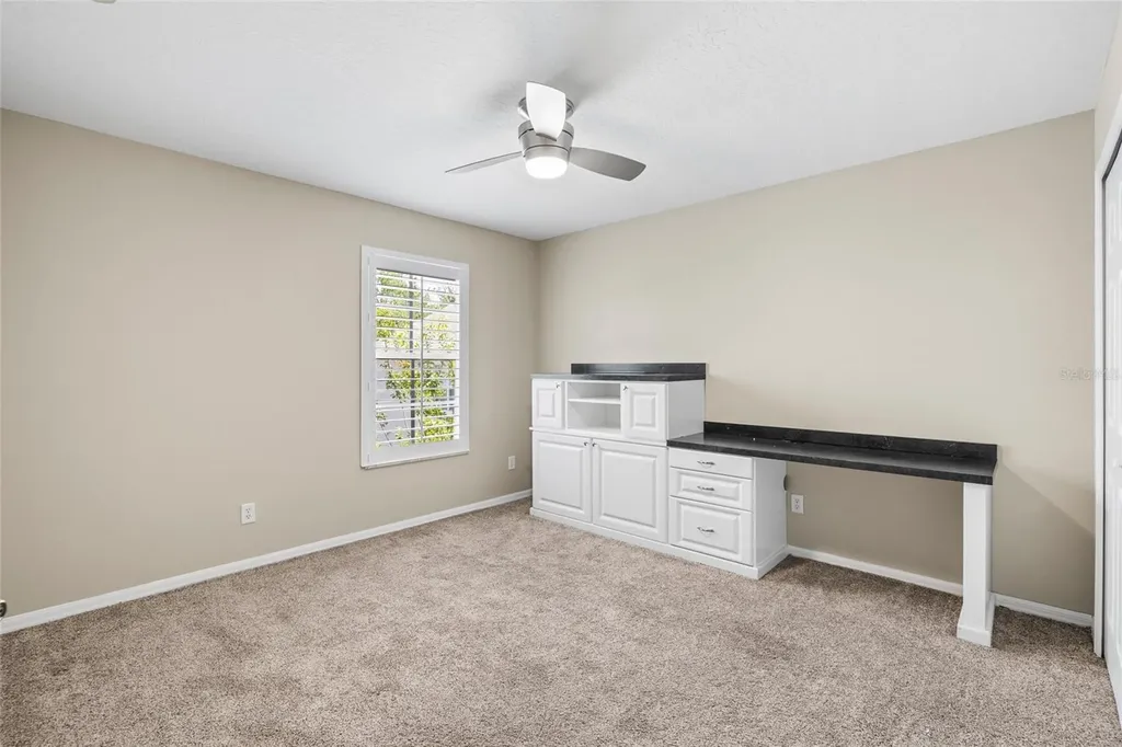 5906 Beaconpark Street Lithia FL 33547