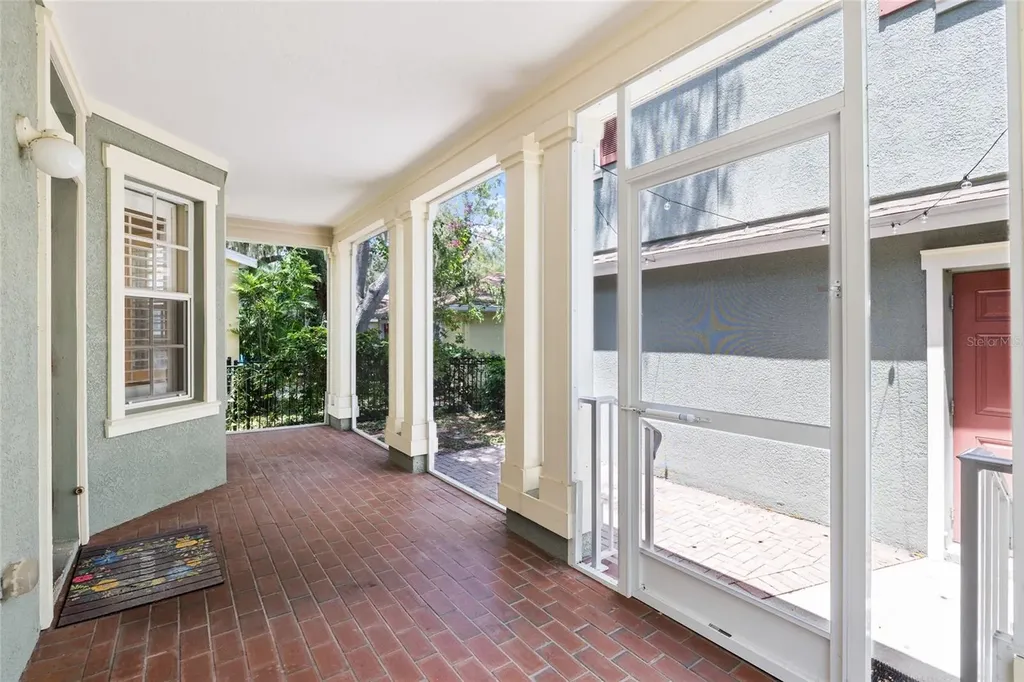 5906 Beaconpark Street Lithia FL 33547