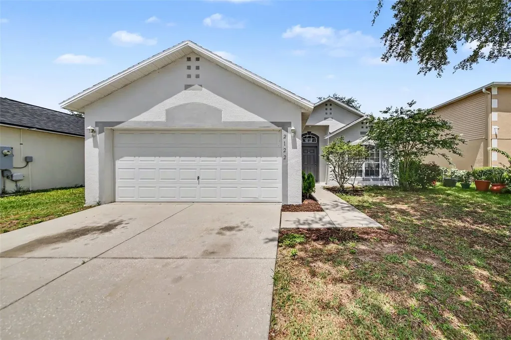 2122 Aitkin Loop Leesburg FL 34748