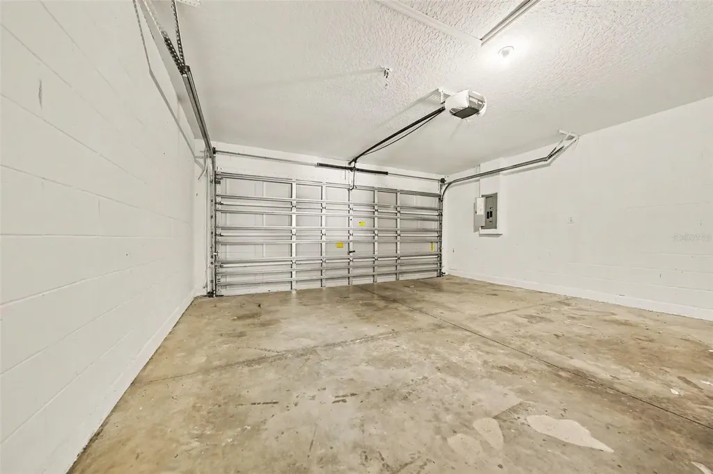 2122 Aitkin Loop Leesburg FL 34748