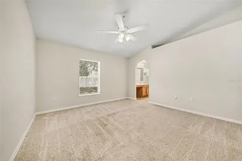 2122 Aitkin Loop Leesburg FL 34748