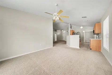 2122 Aitkin Loop Leesburg FL 34748