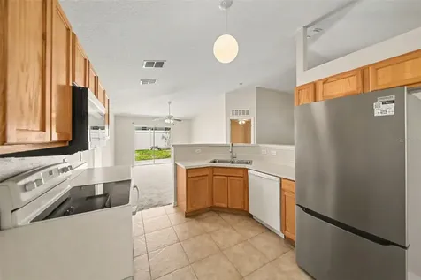2122 Aitkin Loop Leesburg FL 34748