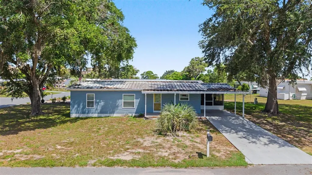 7338 First Loop Avenue Brooksville FL 34613