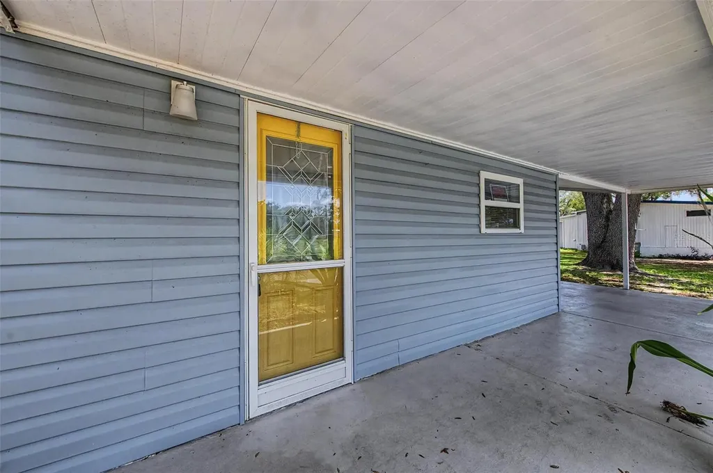 7338 First Loop Avenue Brooksville FL 34613