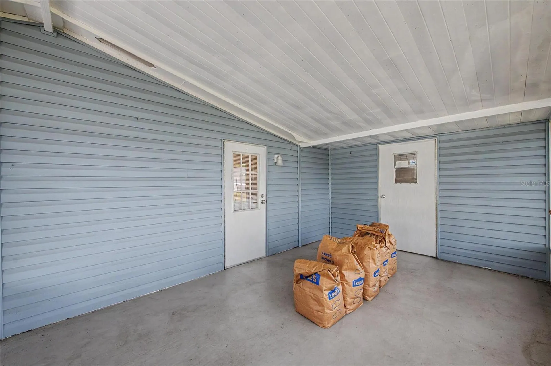 7338 First Loop Avenue Brooksville FL 34613