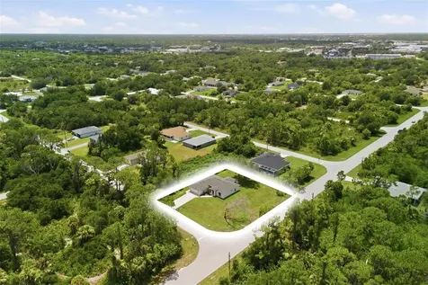 19035 Wilton Avenue Port Charlotte FL 33954