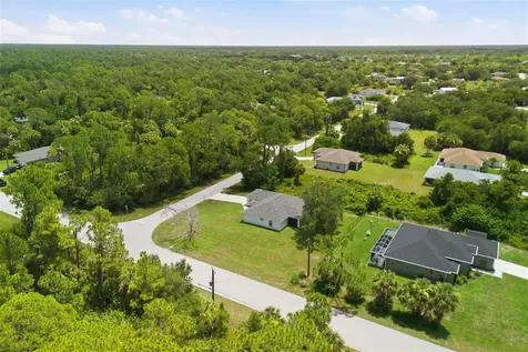 19035 Wilton Avenue Port Charlotte FL 33954