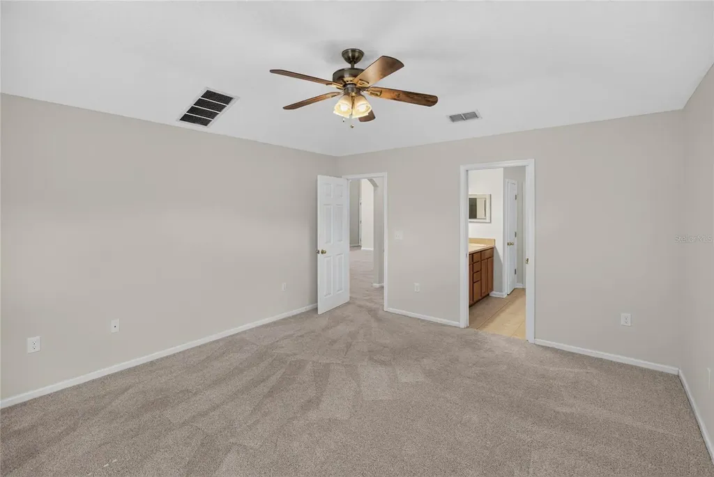 8123 NW 51st Drive Gainesville FL 32653