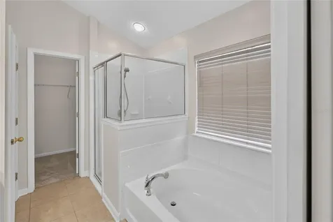8123 NW 51st Drive Gainesville FL 32653