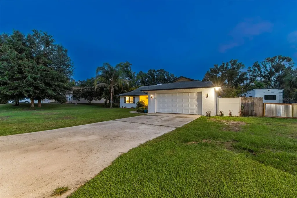 22408 Shoreside Drive Land O Lakes FL 34639