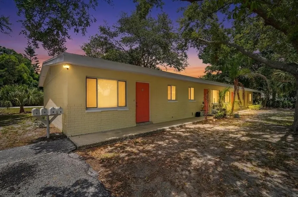 5991 Fairfield Avenue S Gulfport FL 33707