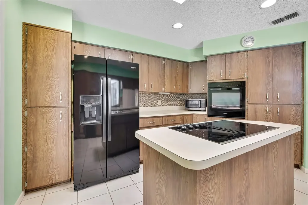 12 Mayflower Court E Homosassa FL 34446