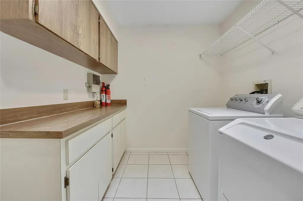 12 Mayflower Court E Homosassa FL 34446