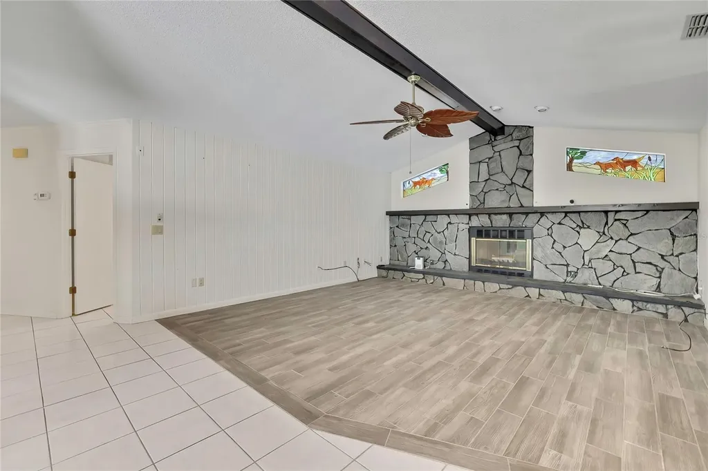 12 Mayflower Court E Homosassa FL 34446
