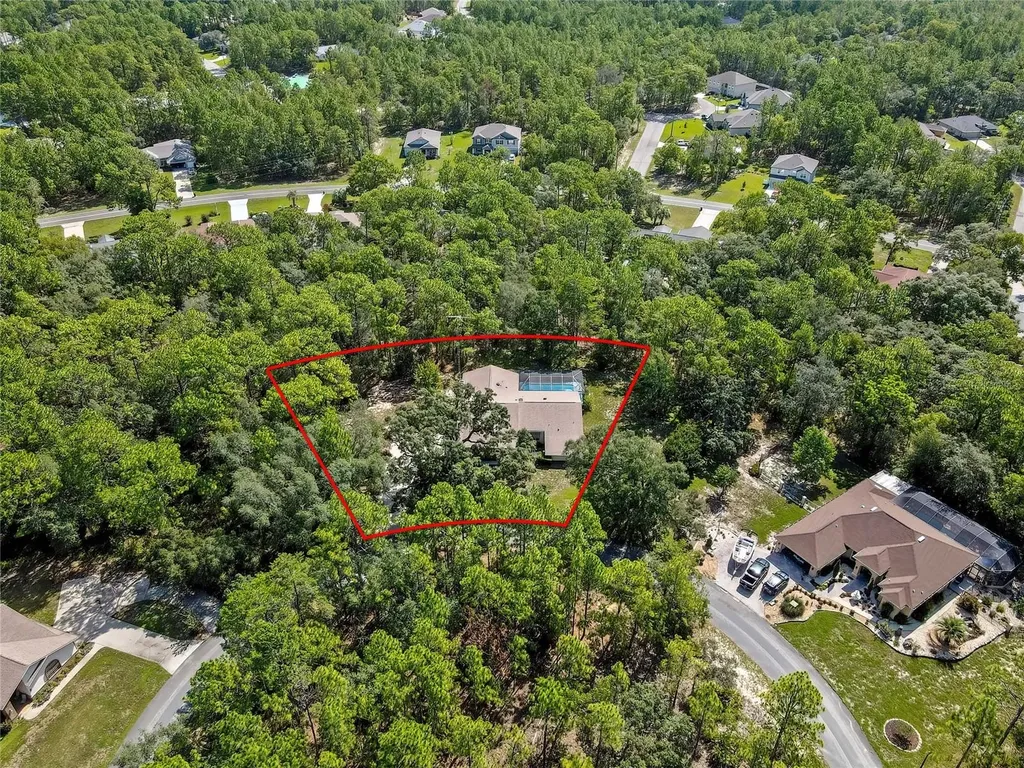 12 Mayflower Court E Homosassa FL 34446