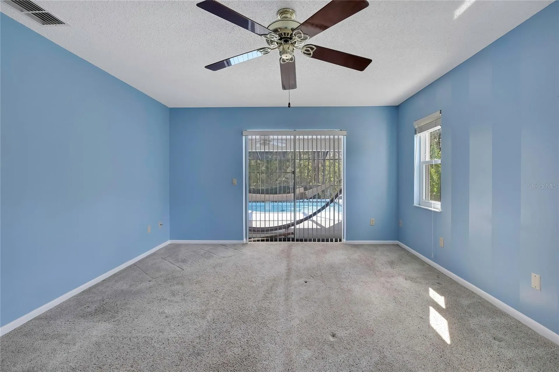 12 Mayflower Court E Homosassa FL 34446