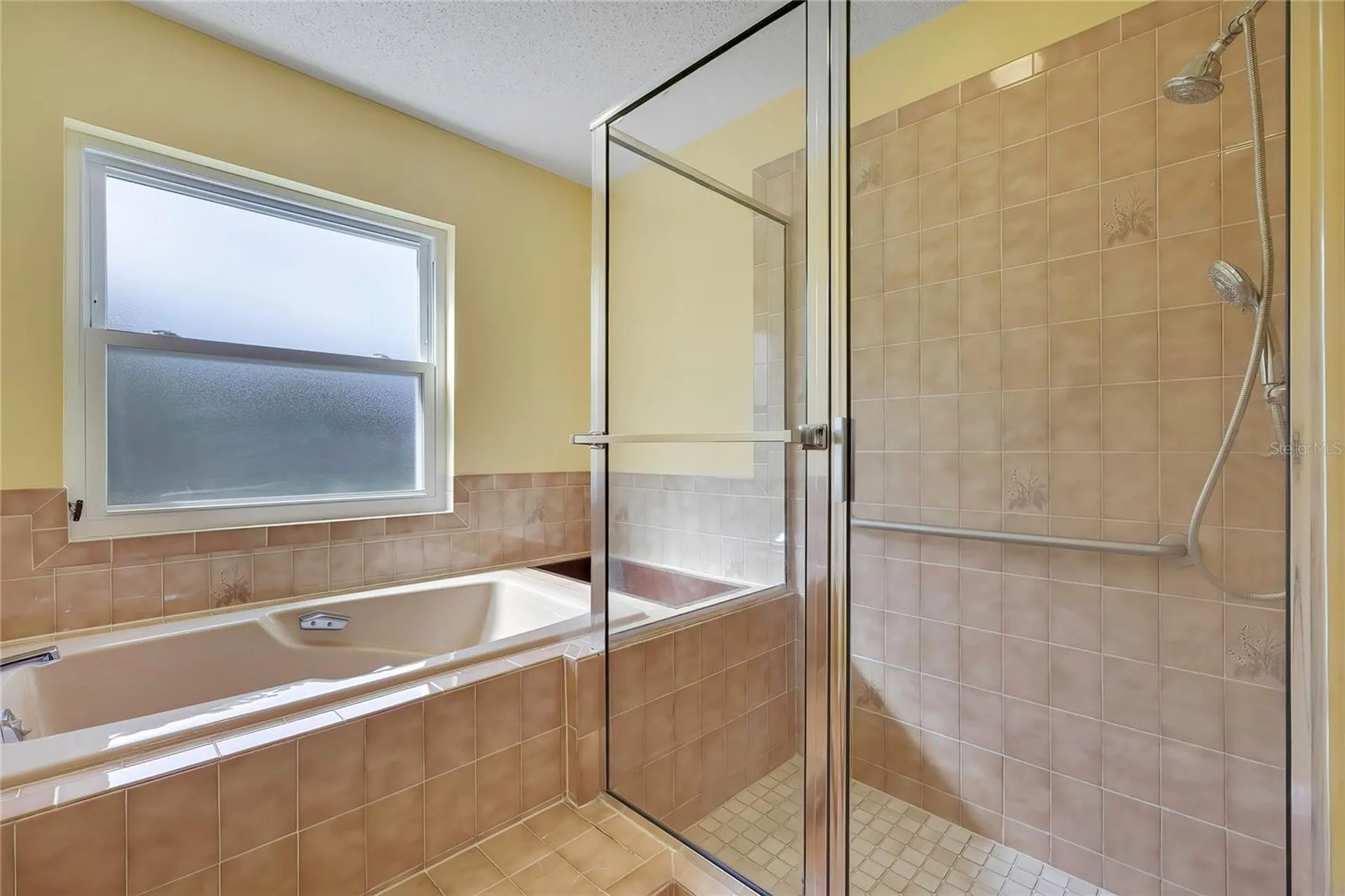 12 Mayflower Court E Homosassa FL 34446