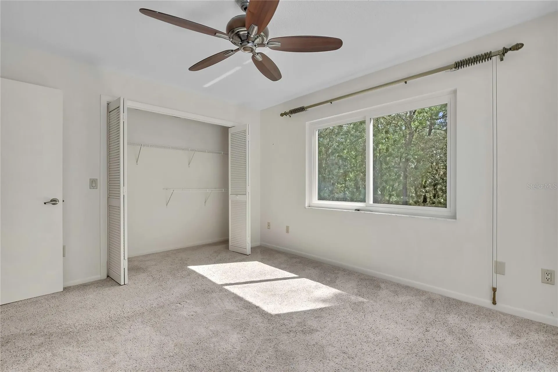 12 Mayflower Court E Homosassa FL 34446
