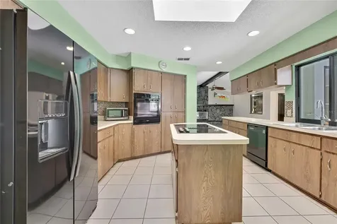 12 Mayflower Court E Homosassa FL 34446