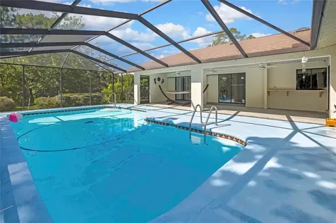 12 Mayflower Court E Homosassa FL 34446