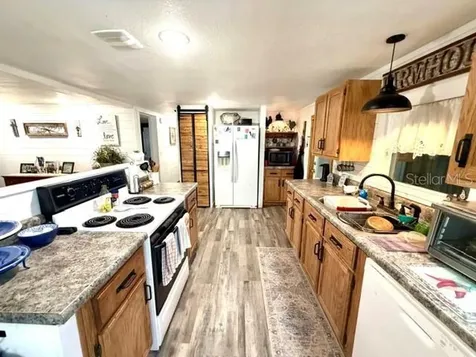 11097 NW 114th Street Chiefland FL 32626
