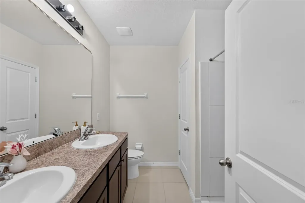 12925 Shady Fern Lane Gibsonton FL 33534
