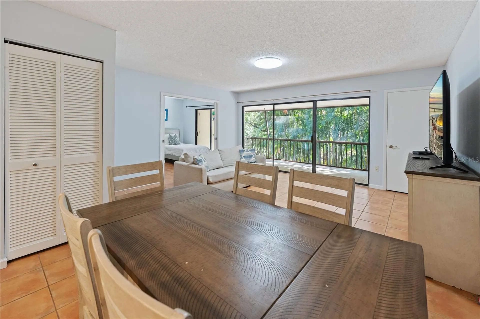4574 Ringwood Meadow Sarasota FL 34235