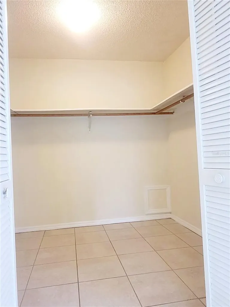 5323 11th St Circle E Bradenton FL 34203
