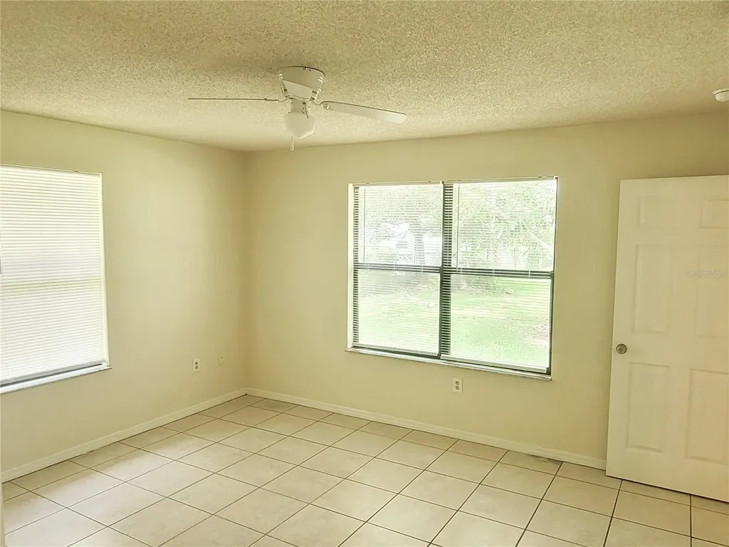5323 11th St Circle E Bradenton FL 34203