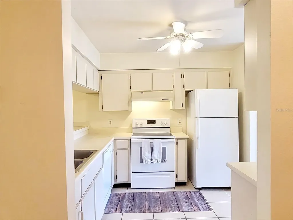 5323 11th St Circle E Bradenton FL 34203