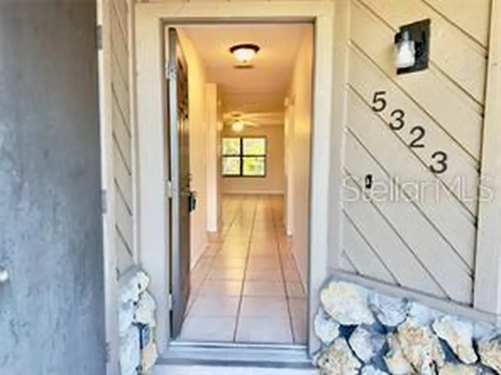 5323 11th St Circle E Bradenton FL 34203