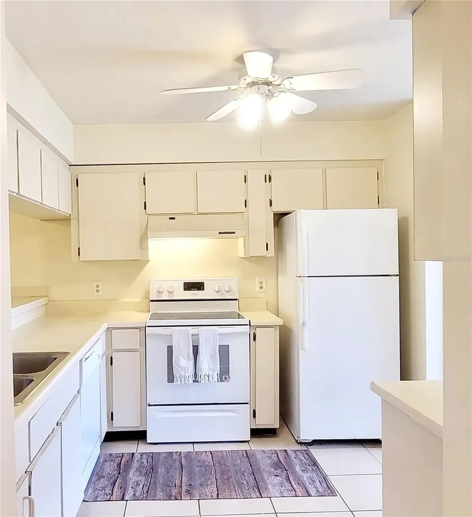 5323 11th St Circle E Bradenton FL 34203