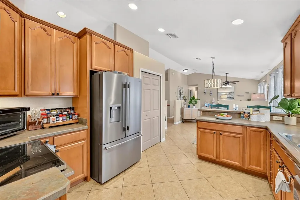 12854 NE 118th Terrace Ocklawaha FL 32179