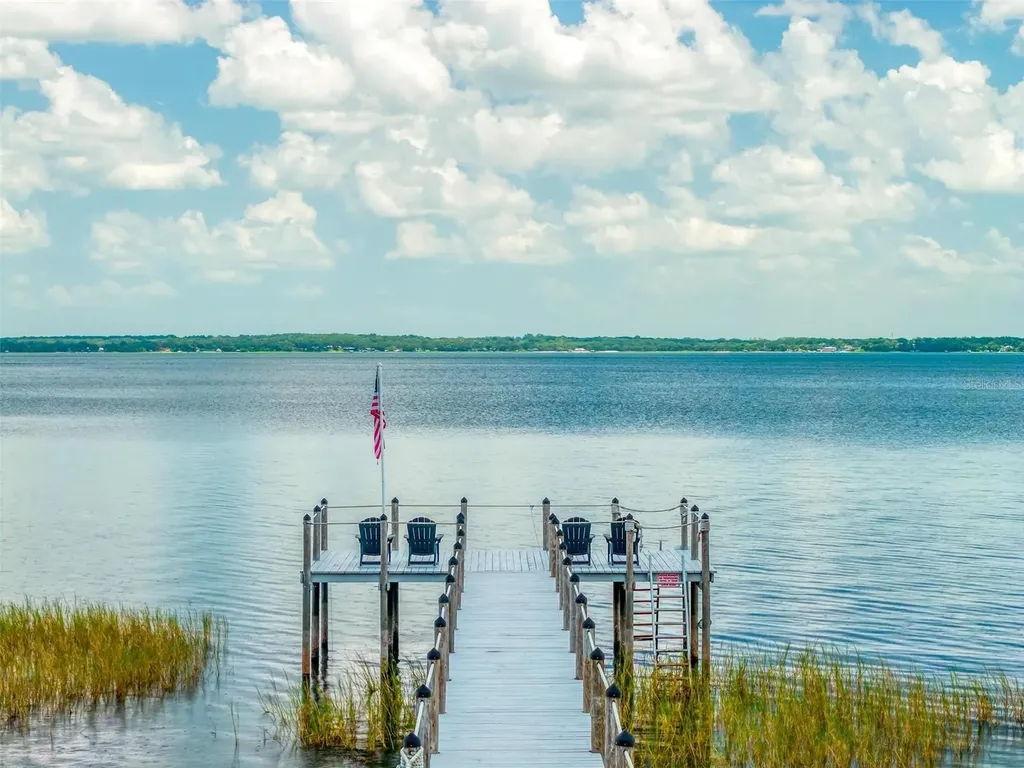 12854 NE 118th Terrace Ocklawaha FL 32179