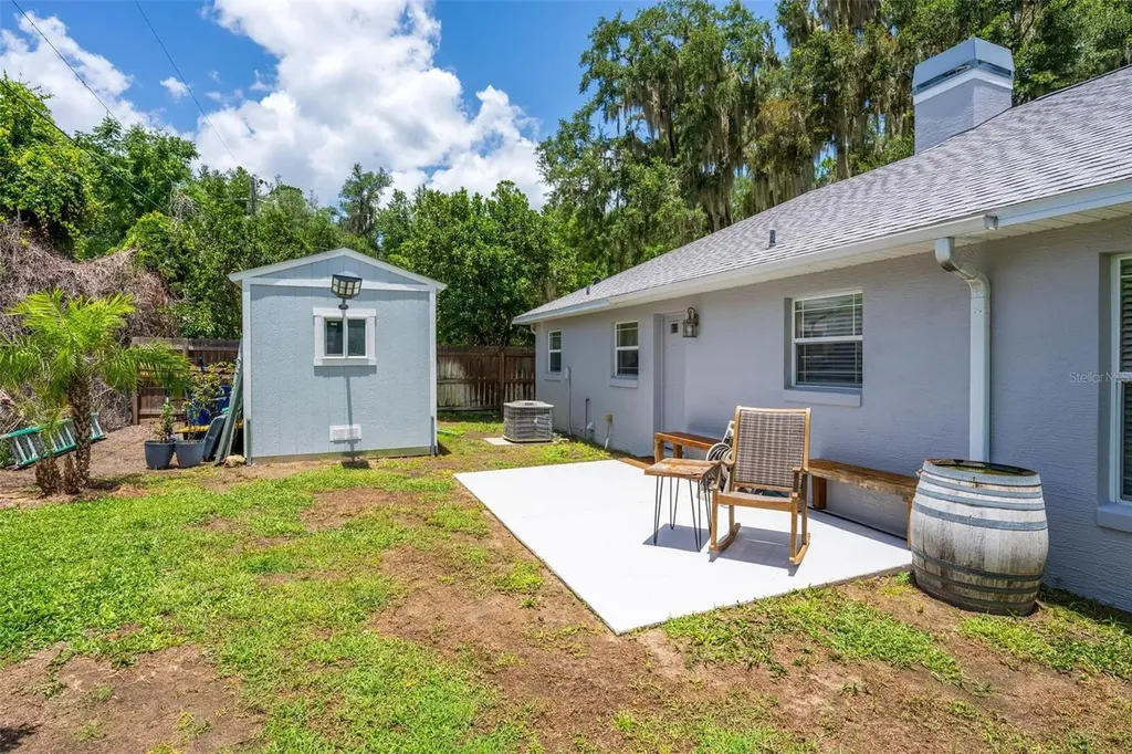 12854 NE 118th Terrace Ocklawaha FL 32179