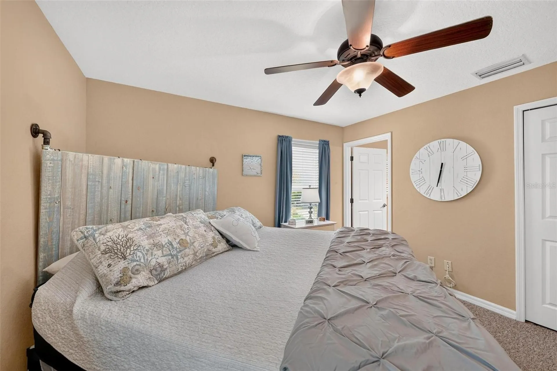 12854 NE 118th Terrace Ocklawaha FL 32179