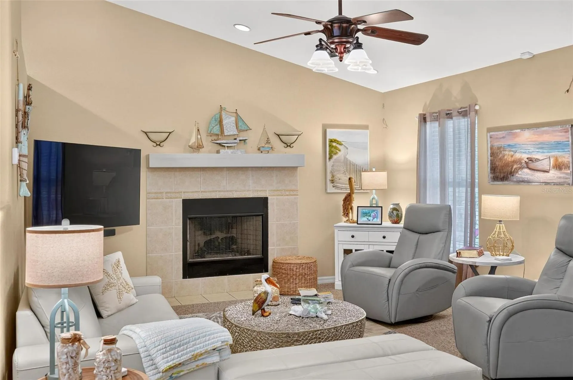 12854 NE 118th Terrace Ocklawaha FL 32179