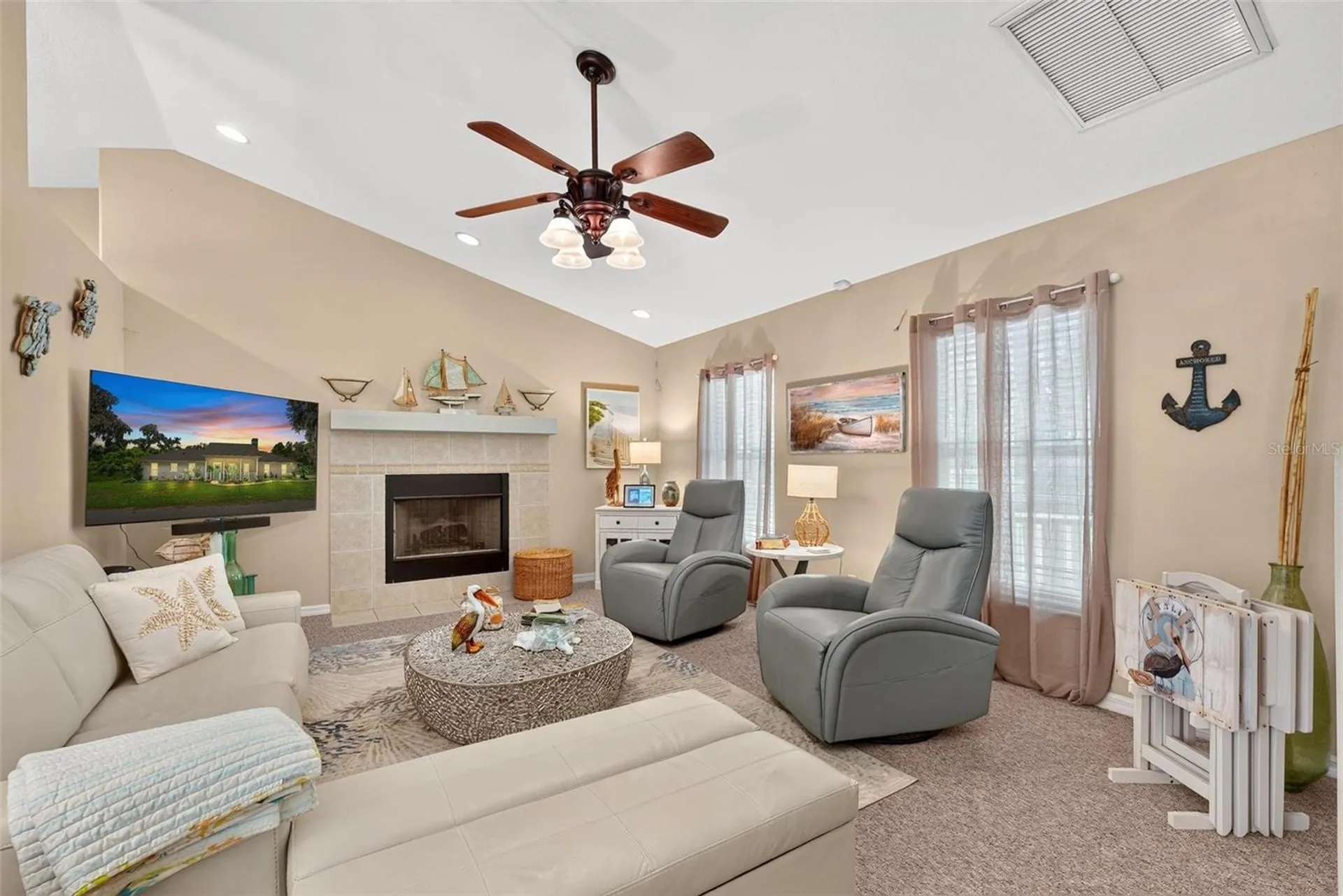 12854 NE 118th Terrace Ocklawaha FL 32179
