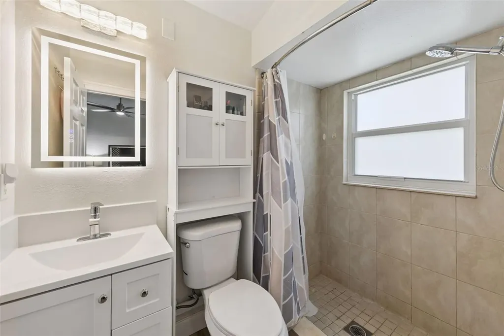 14004 Ames Avenue Orlando FL 32826
